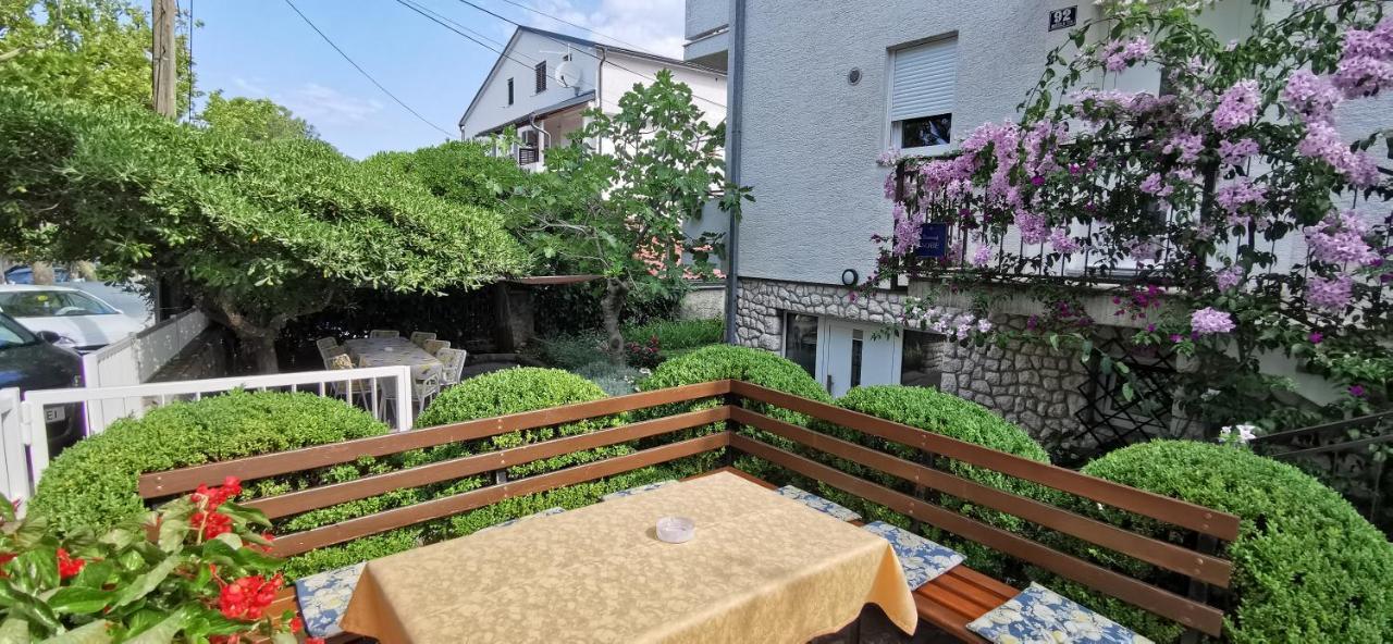 Apartman Perunika Selce Exterior foto