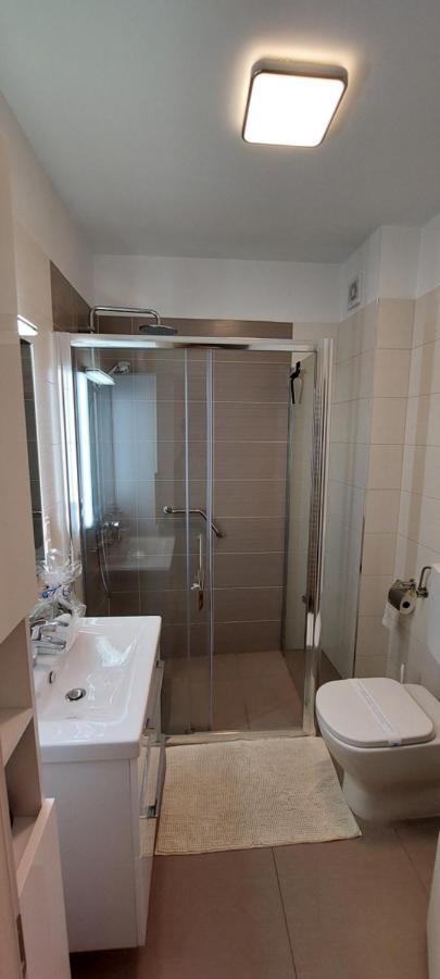 Apartman Perunika Selce Exterior foto