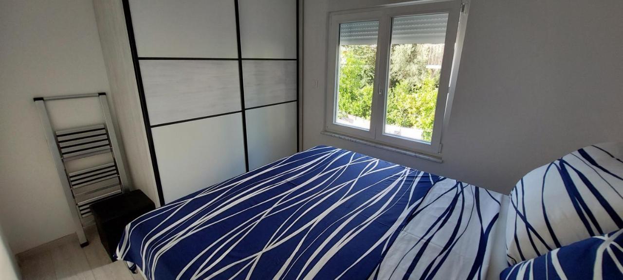 Apartman Perunika Selce Exterior foto